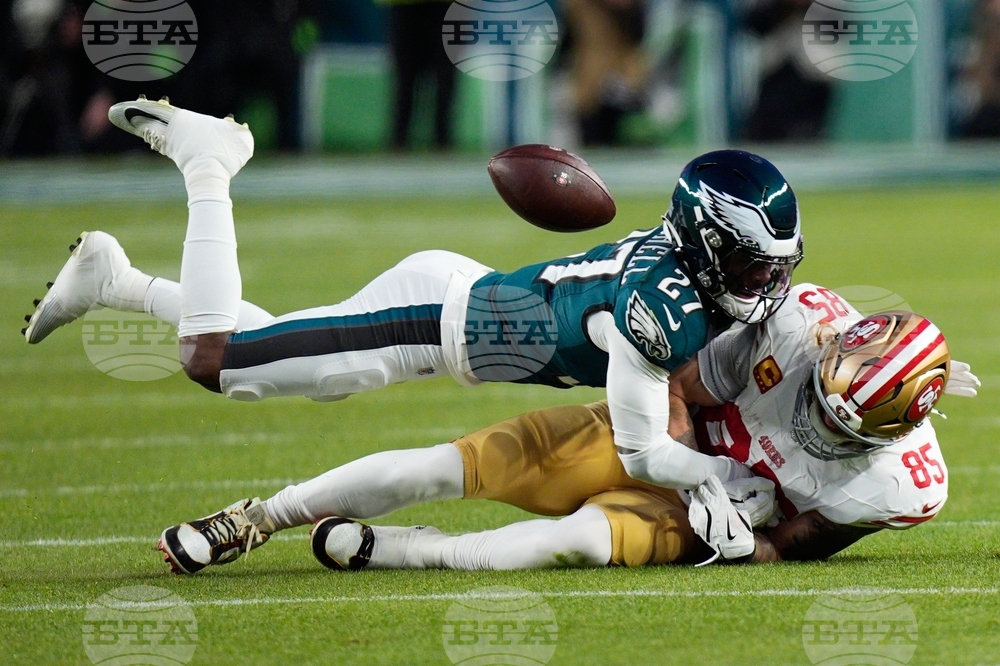 49ers Eagles Football