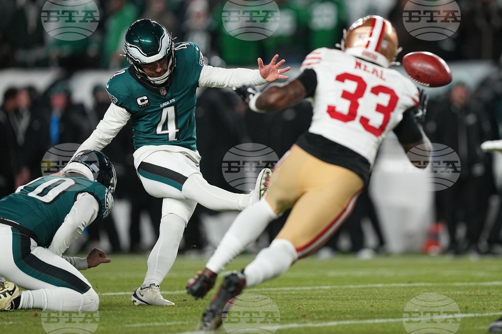 49ers Eagles Football