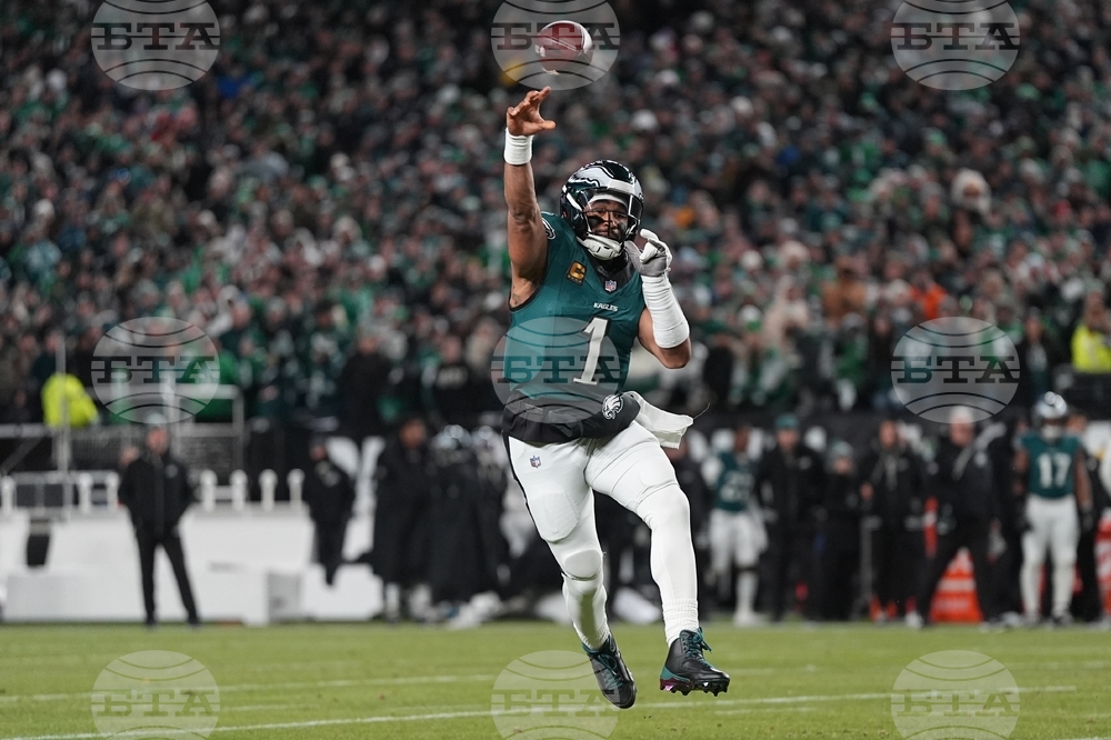 49ers Eagles Football