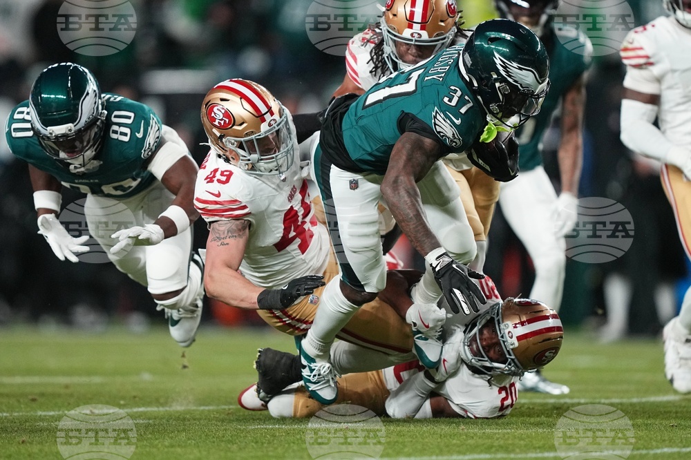 49ers Eagles Football