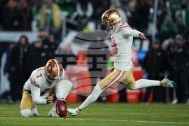 49ers Eagles Football