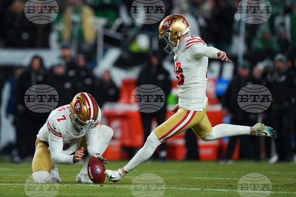 49ers Eagles Football