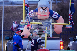 Chargers Patriots Football