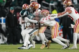 49ers Eagles Football
