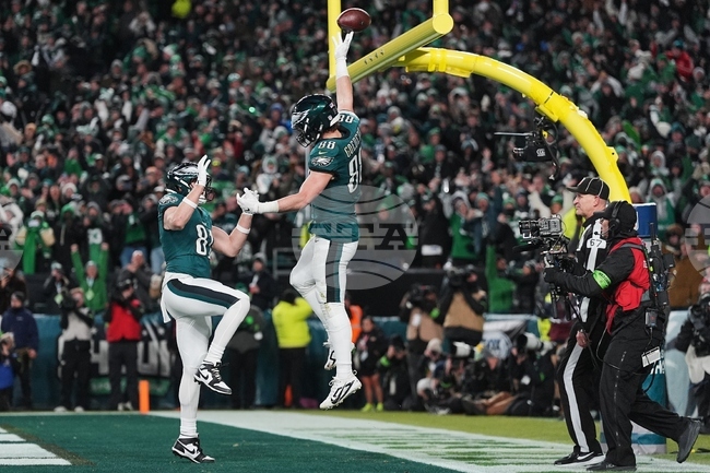 APTOPIX 49ers Eagles Football