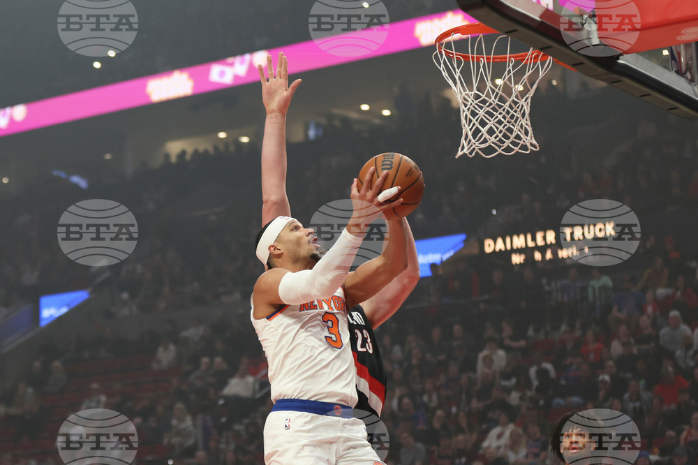 Knicks Trail Blazers Basketball