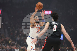 Knicks Trail Blazers Basketball