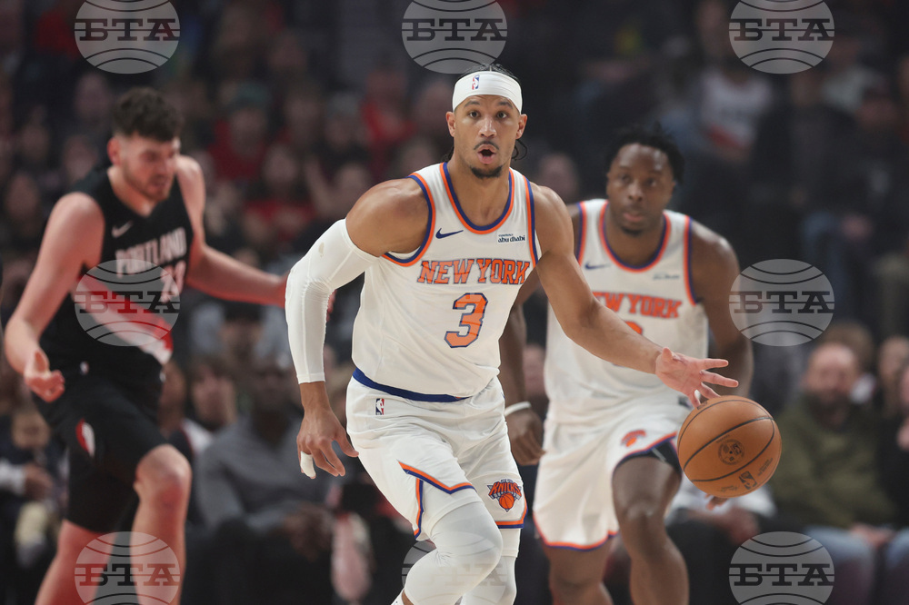 Knicks Trail Blazers Basketball