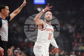 Knicks Trail Blazers Basketball