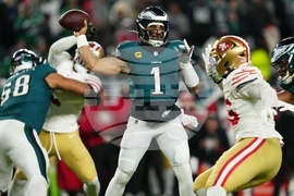 49ers Eagles Football