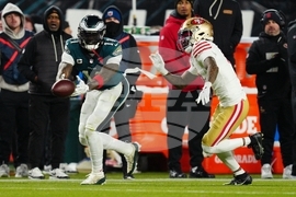 49ers Eagles Football