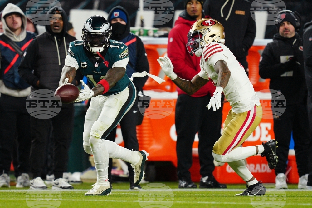 49ers Eagles Football