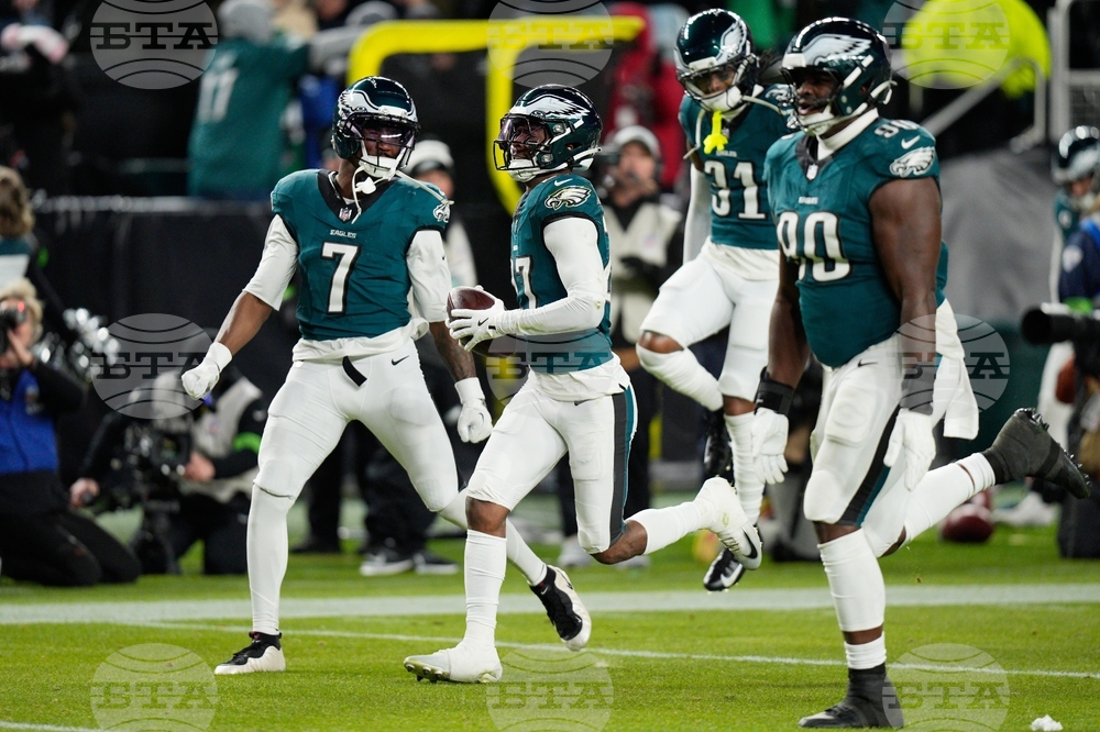 49ers Eagles Football