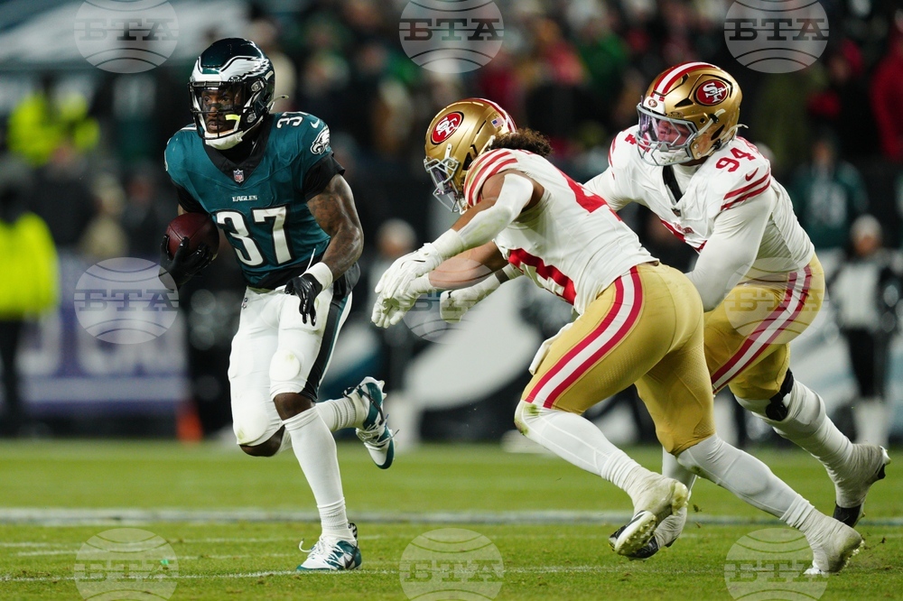 49ers Eagles Football