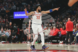 Knicks Trail Blazers Basketball