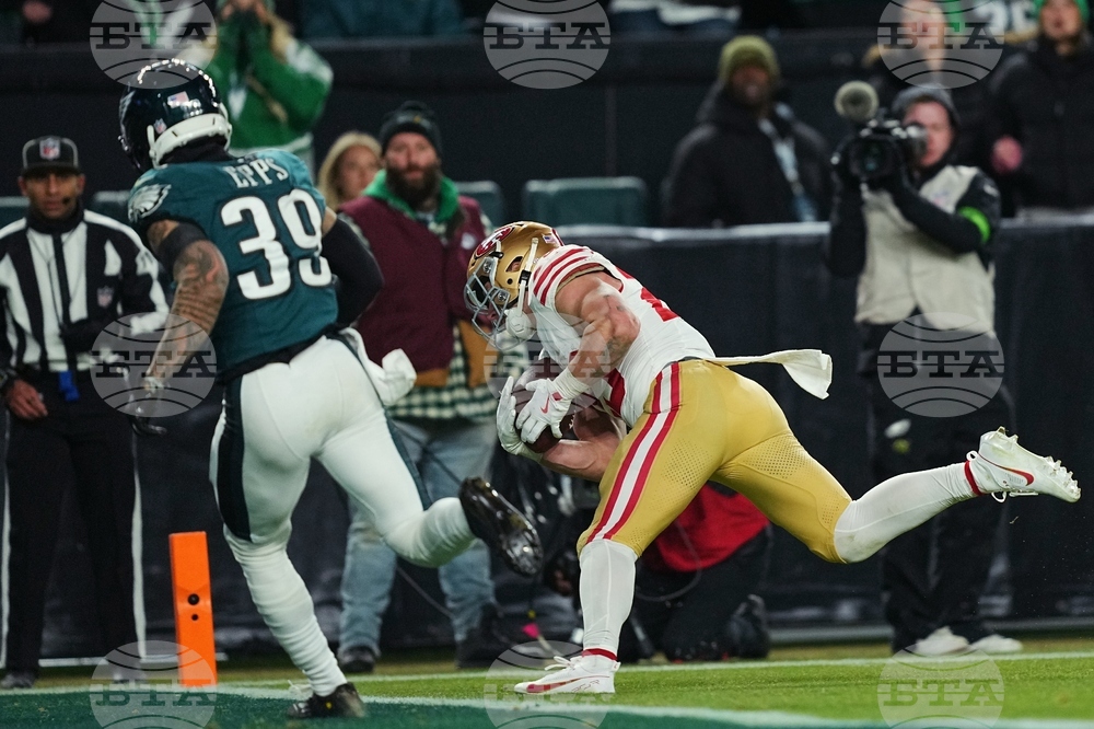 49ers Eagles Football