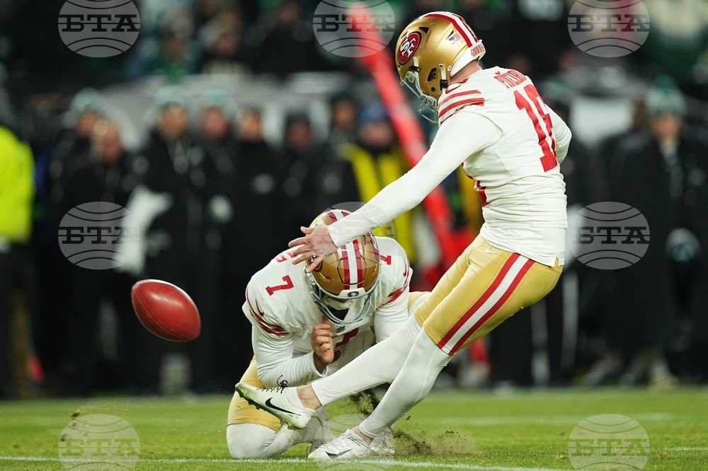 49ers Eagles Football