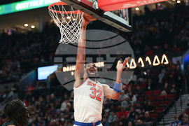 Knicks Trail Blazers Basketball