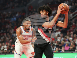 Knicks Trail Blazers Basketball