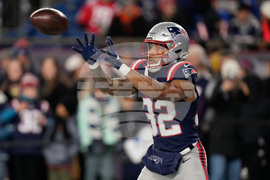 Chargers Patriots Football