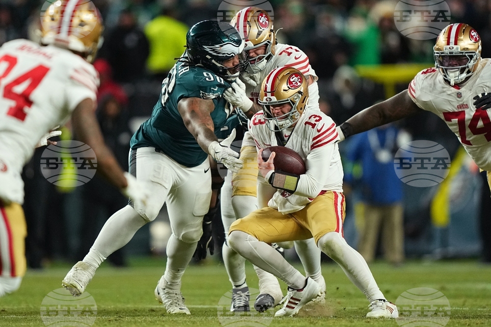 49ers Eagles Football