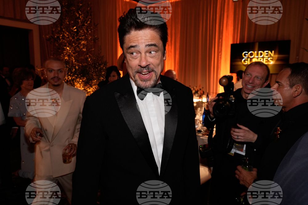 83rd Golden Globes - Ballroom Arrivals