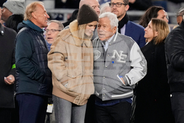 Chargers Patriots Football