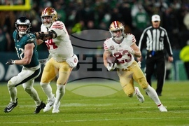 49ers Eagles Football