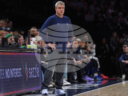 Spurs Timberwolves Basketball