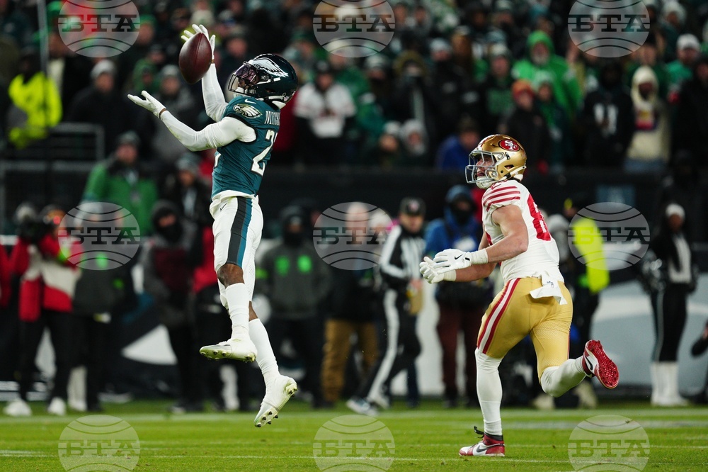 49ers Eagles Football