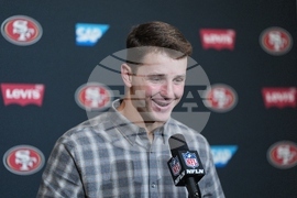 49ers Eagles Football