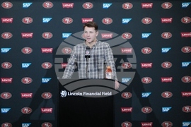 49ers Eagles Football