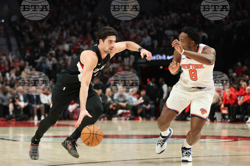 Knicks Trail Blazers Basketball