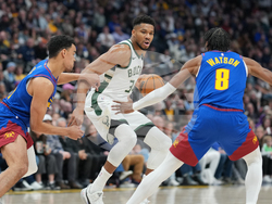 Bucks Nuggets Basketball