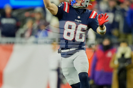 Chargers Patriots Football