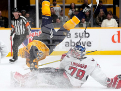 APTOPIX Capitals Predators Hockey