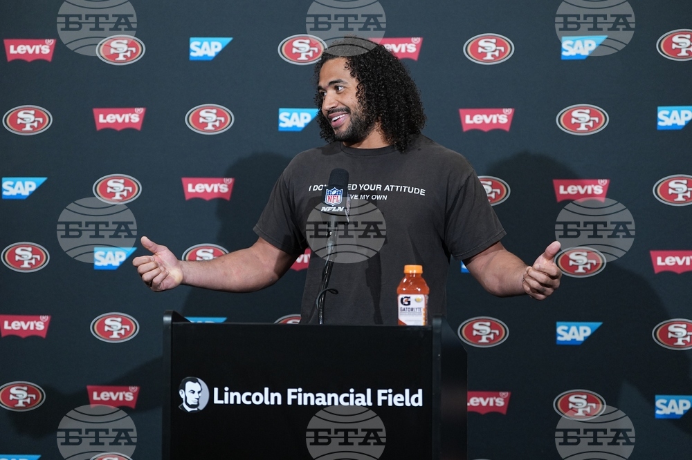 49ers Eagles Football