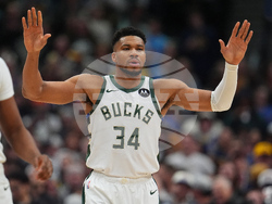 Bucks Nuggets Basketball