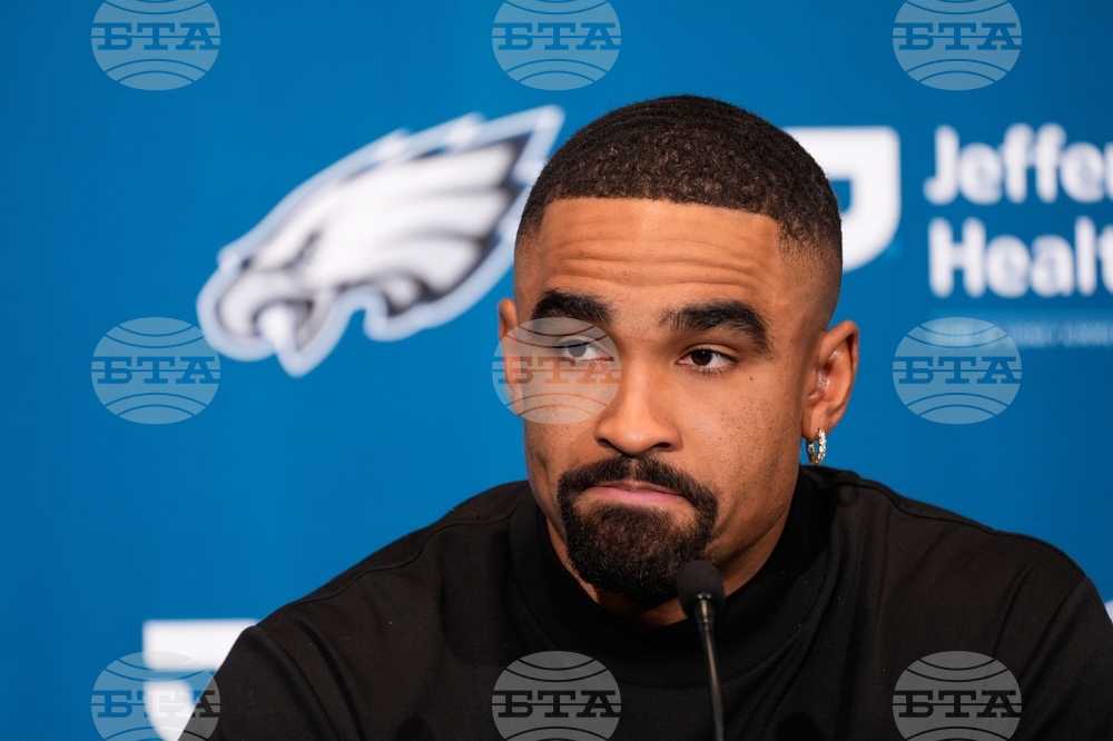 49ers Eagles Football