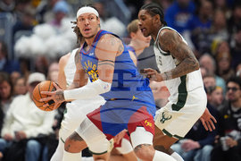 Bucks Nuggets Basketball