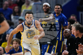 Hawks Warriors Basketball