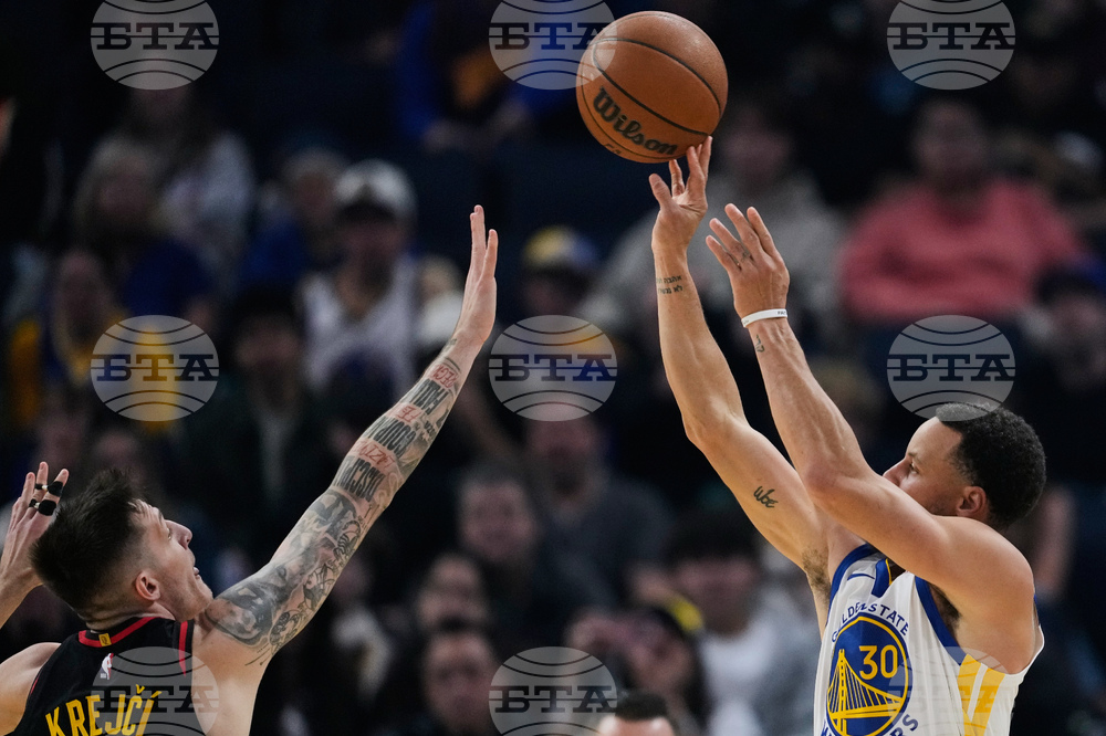 Hawks Warriors Basketball