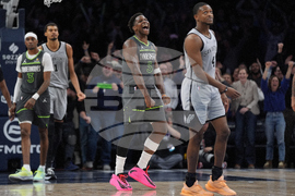 Spurs Timberwolves Basketball