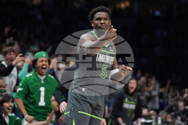 Spurs Timberwolves Basketball