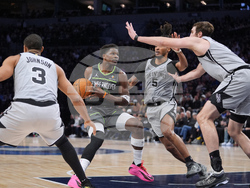 Spurs Timberwolves Basketball