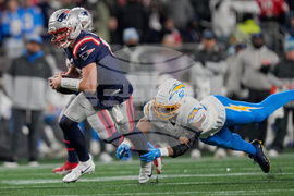 Chargers Patriots Football