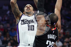 Rockets Kings Basketball