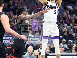 Rockets Kings Basketball