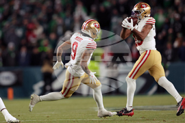 49ers Eagles Football