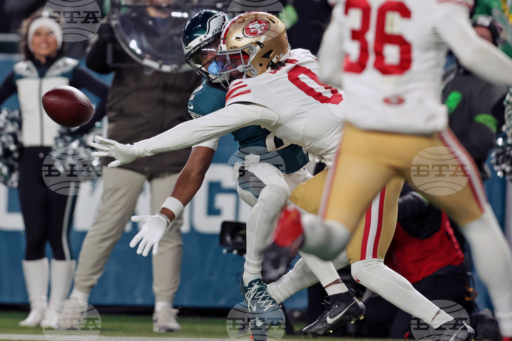 49ers Eagles Football